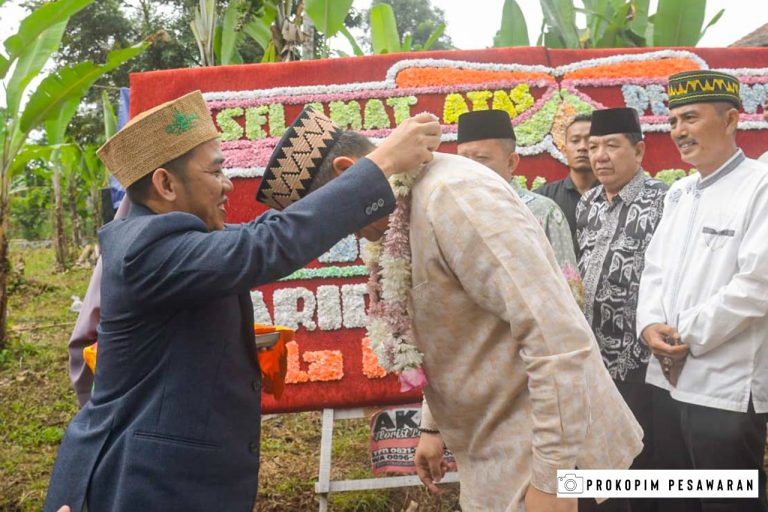 BUPATI DENDI RESMIKAN PONPES BAITUL MADANI DI GEDONG TATAAN