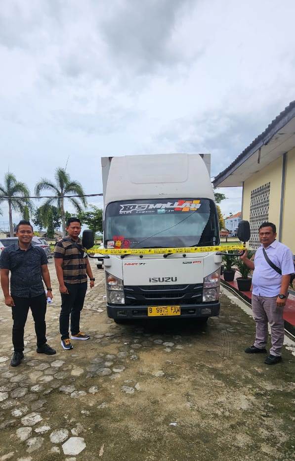 Angkut Kayu Register 38, Dua Pelaku Di Tangkap Polisi