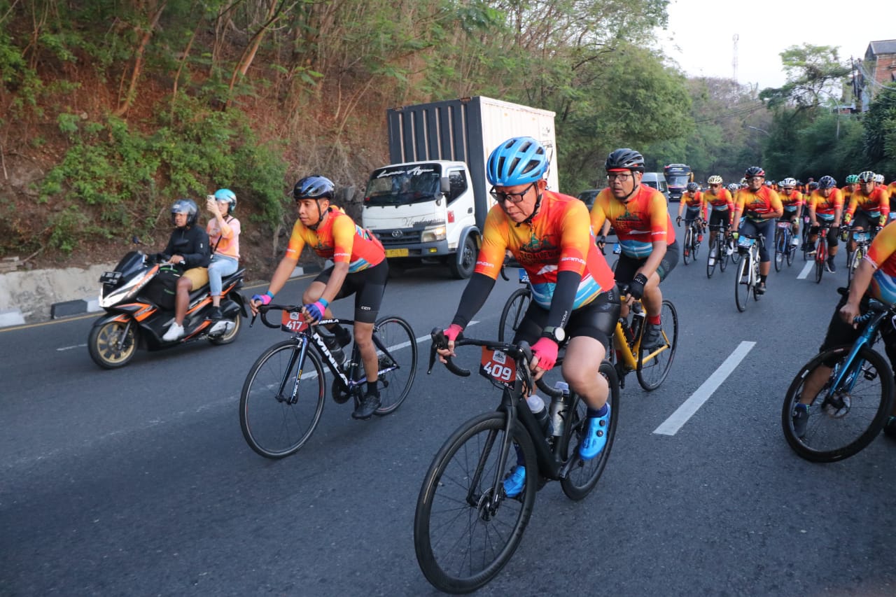 Ikuti Gelaran Lomba Pedalpedia, Sekdaprov Lampung Taklukan Rute Menanjak