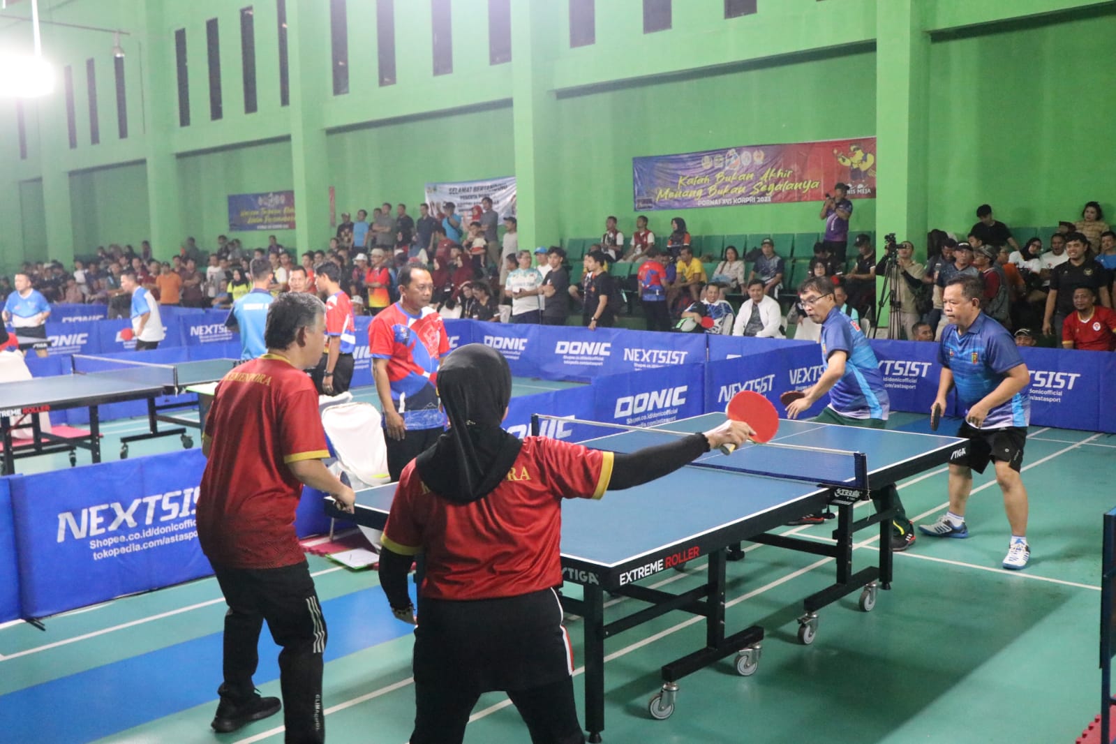 Tim Tenis Meja Eksekutif Kontingen Lampung Taklukan Tim Kemenpora Pada Ajang PORNAS KORPRI XVI Semarang