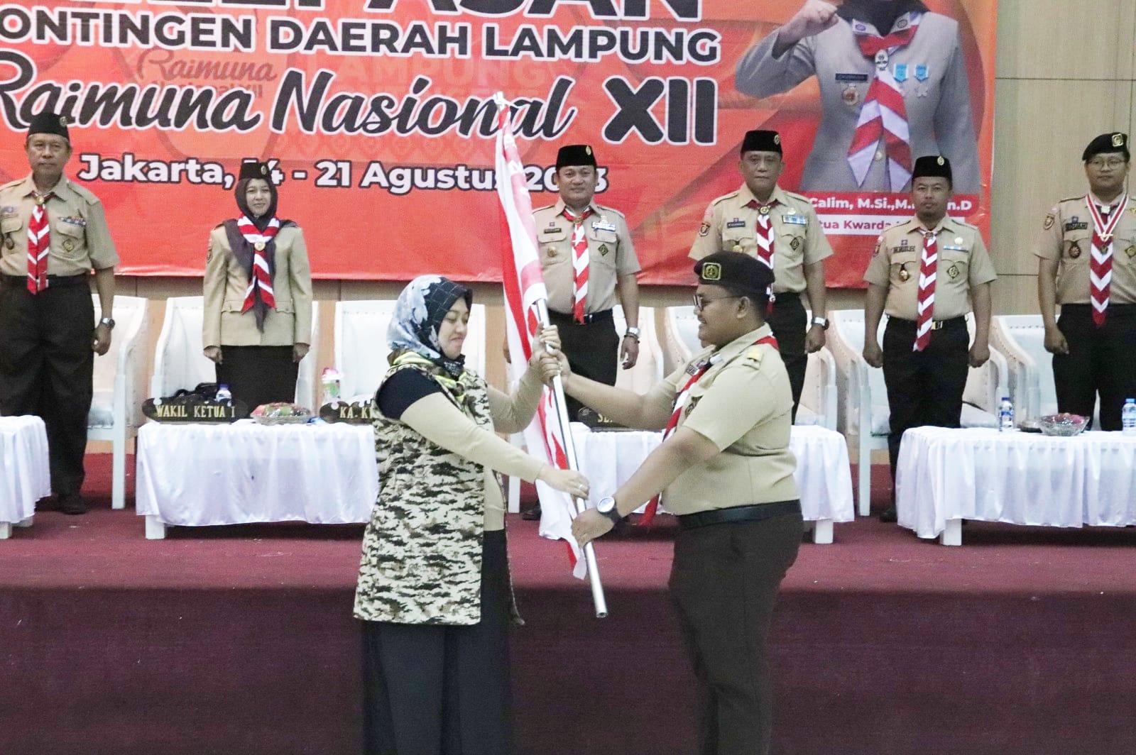 Wakil Gubernur Lampung Melepas Kontingen Lampung Mengikuti Raimuna Nasional XII Cibubur