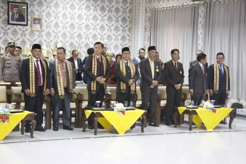 Bupati Nanang Ermanto Hadiri Wisuda Program Magister dan Program Sarjana Universitas Saburai Periode Oktober 2023