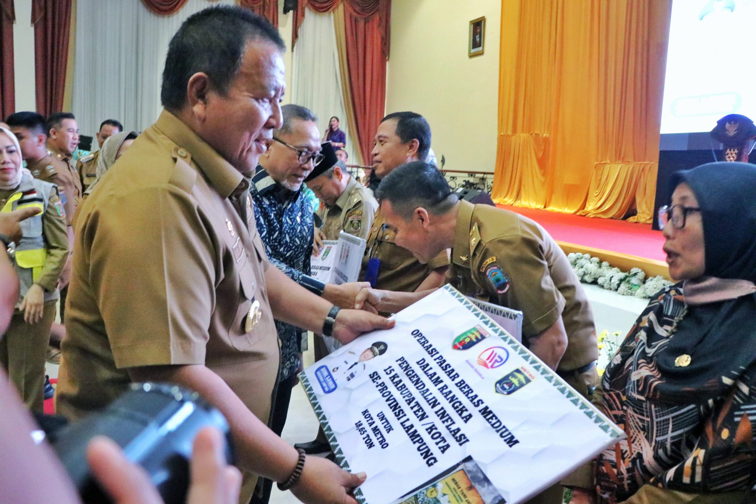 Gubernur Arinal Djunaidi Luncurkan Beras Medium Berjaya, Mendag Zulkifli Hasan Apsesiasi Surplus Produksi Beras Provinsi Lampung