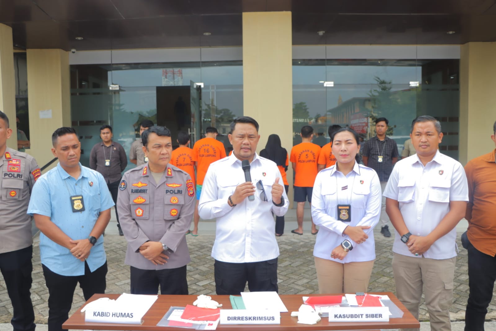 Polda Lampung Limpahkan 6 Tersangka Kasus Joki CPNS Kejaksaan ke Kejati