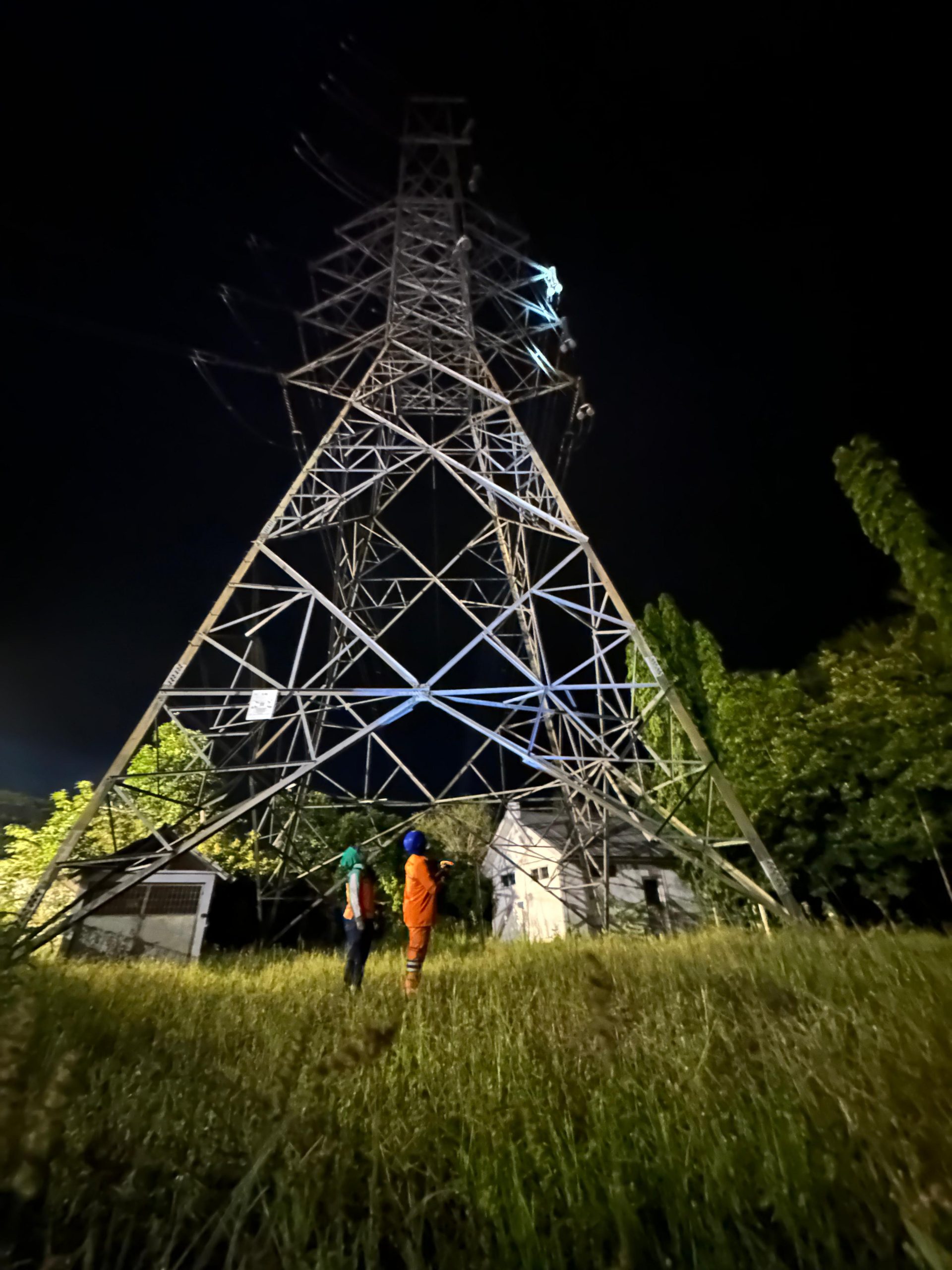 Gerak Cepat PLN Berhasil Pulihkan 100% Listrik di Lampung pasca Gangguan Transmisi