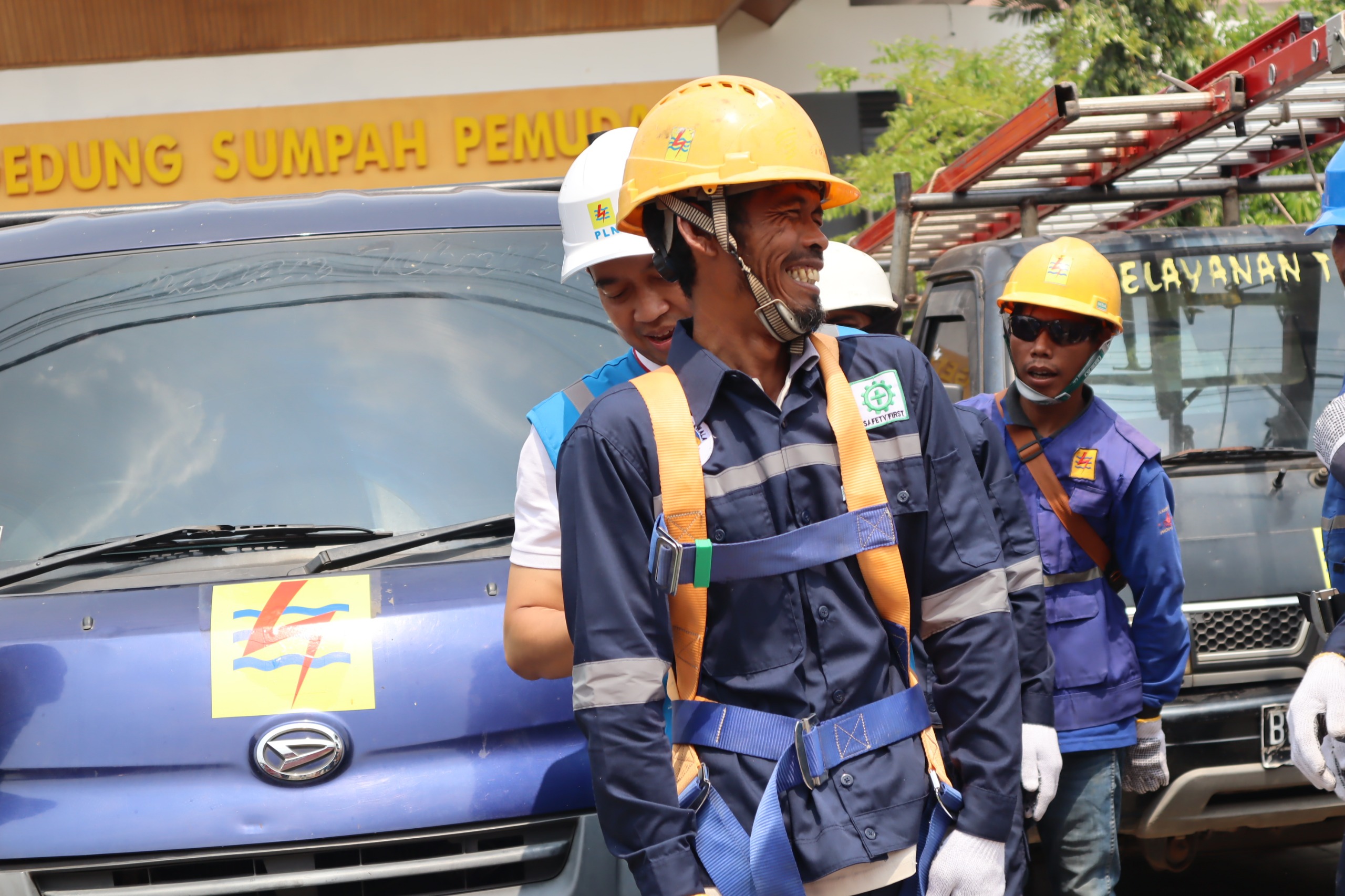 Transformasi PLN di Bawah Kepemimpinan Eric Thohir Selama 5 Tahun: Prioritaskan Keselamatan Kerja, Laksanakan Gelar Alat dan Petugas