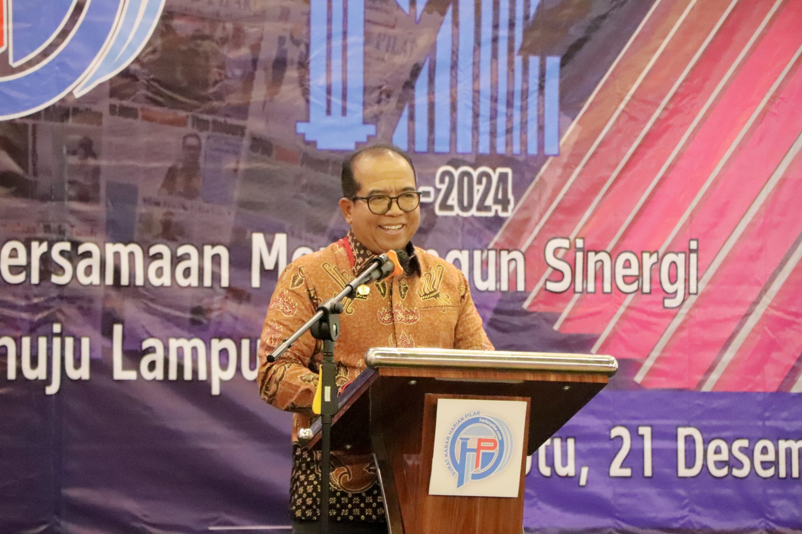 Hadiri Malam Puncak HUT Ke-12 Surat Kabar Harian Pilar, Pj. Gubernur Samsudin Dorong Kebersamaan Dan Sinergi Untuk Lampung Maju