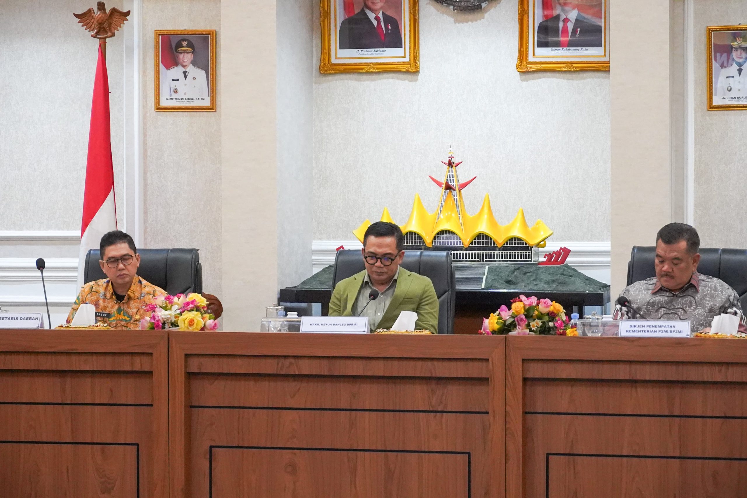 Pj. Sekdaprov Lampung Fredy Menerima Kunjungan Kerja Badan Legislasi DPR RI