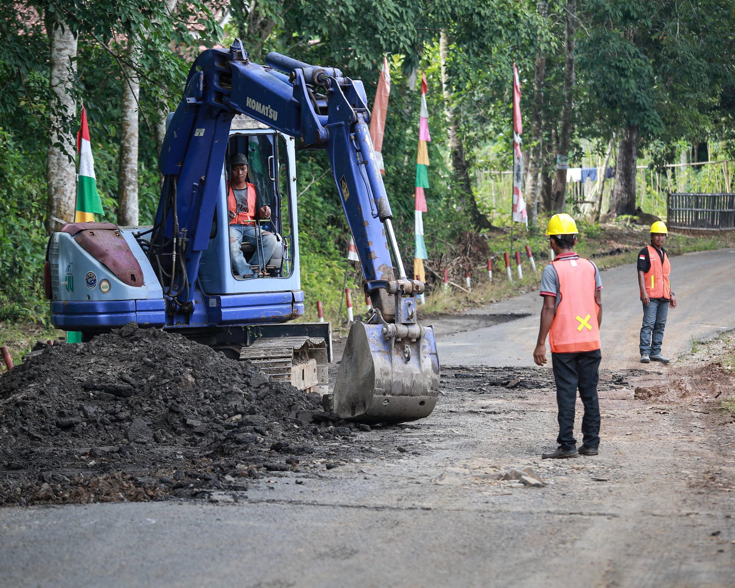 Gubernur Rahmat Mirzani Djausal Dorong Sinergi Bersama Pemerintah Pusat Perbaiki Infrastruktur di Provinsi Lampung