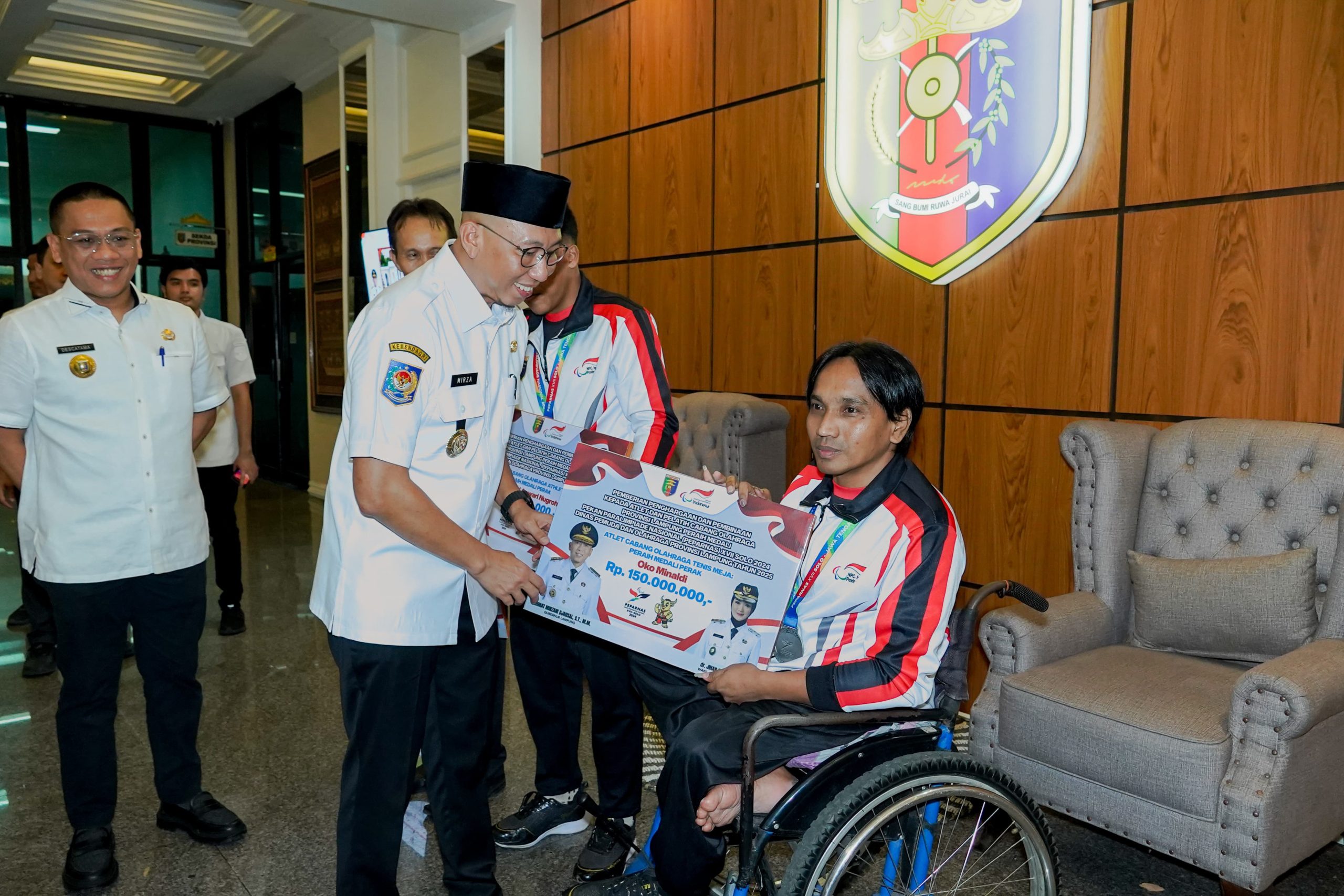 Lampung Bangga! Atlet Disabilitas Raih Medali dan Bonus Besar di Peparnas XVII