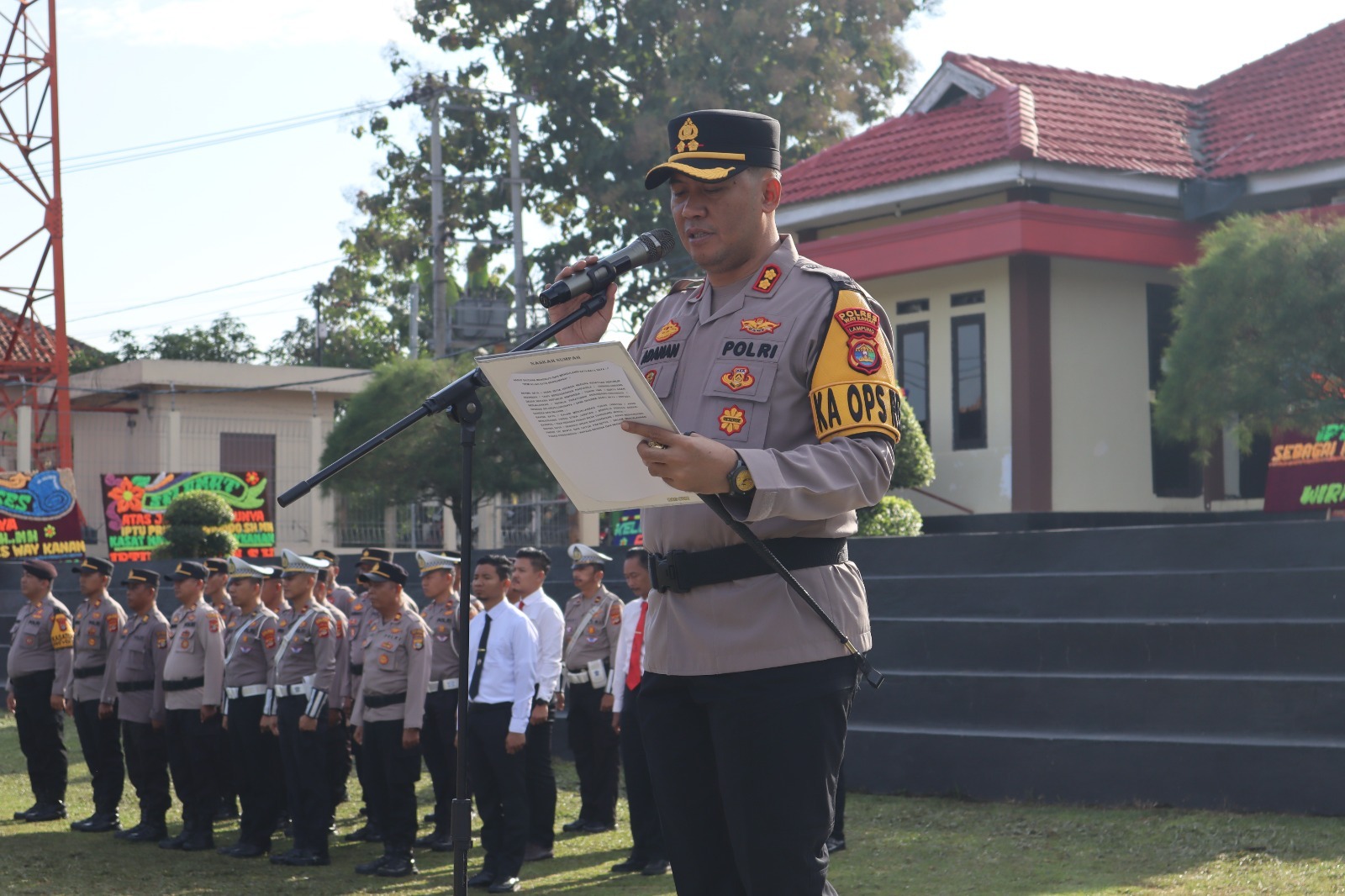 Polres Way Kanan Gelar Upacara Sertijab Kasatresnarkoba, Kasipropam dan Kapolsek