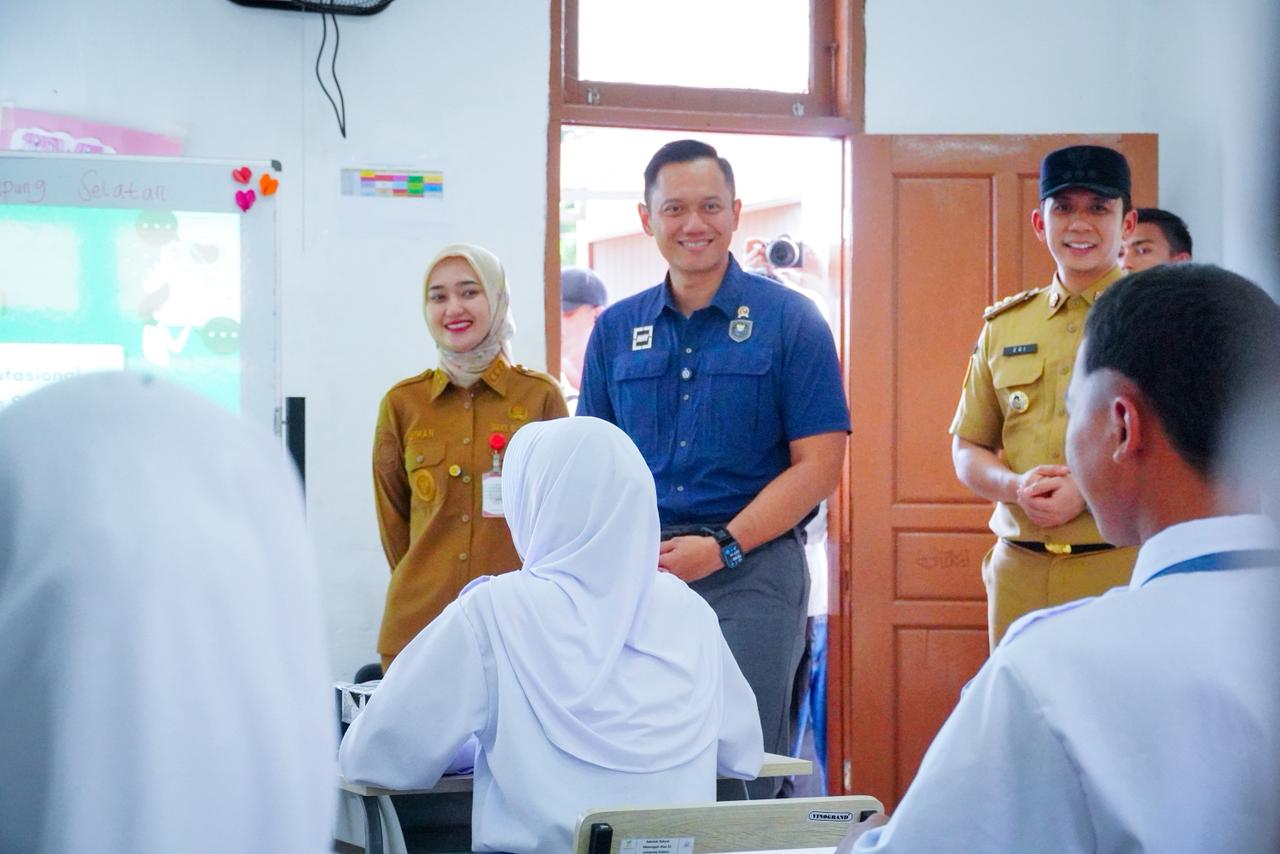 Tinjau SRMA 32 Lampung Selatan, Menko AHY dan Wagub Jihan Pastikan Fasilitas Pendidikan Siap