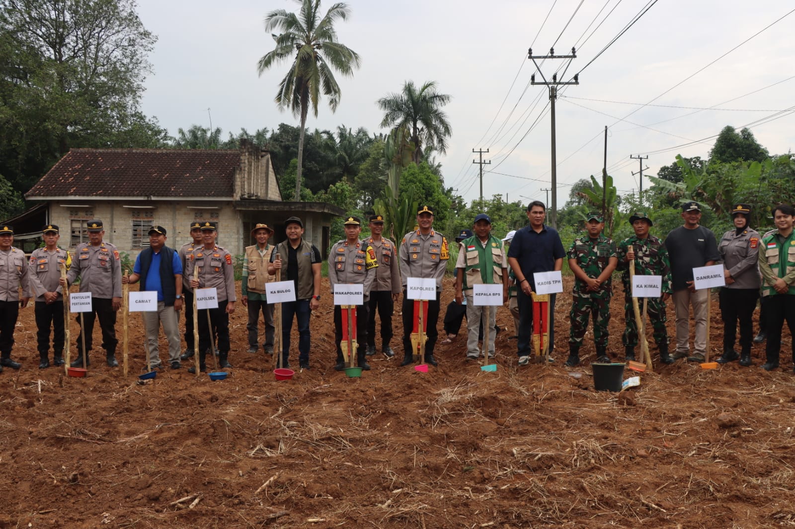 Dukung Swasembada Pangan, Polres Lampung Utara Gelar Penanaman Jagung Serentak Kuartal 1 2026